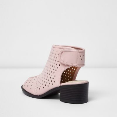 Girls pink laser cut block heel shoe boots